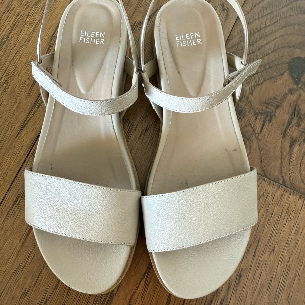 Eileen Fisher Women's Cream Sandals Size 9